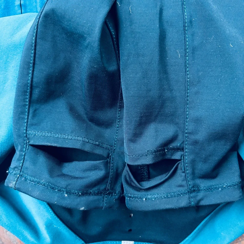 New Balance Women’s Precision Run Jacket XS Teal/Navy Blue - Picture 5 of 9